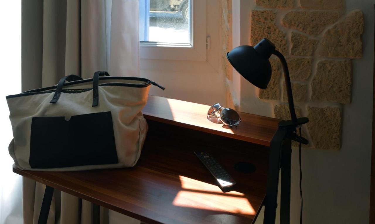 فوا Aux 4 Logis Appart-Hotel - Studio Le City - Petit Dejeuner Inclus 1Ere Nuit المظهر الخارجي الصورة